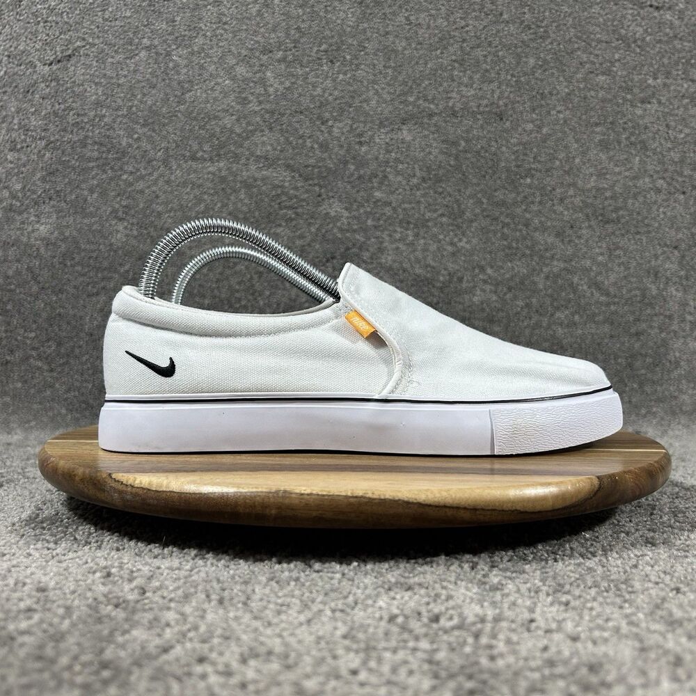 Nike Court Royale AC BQ9138-100 Women's Size 9 White Slip-On Athletic Shoes Used